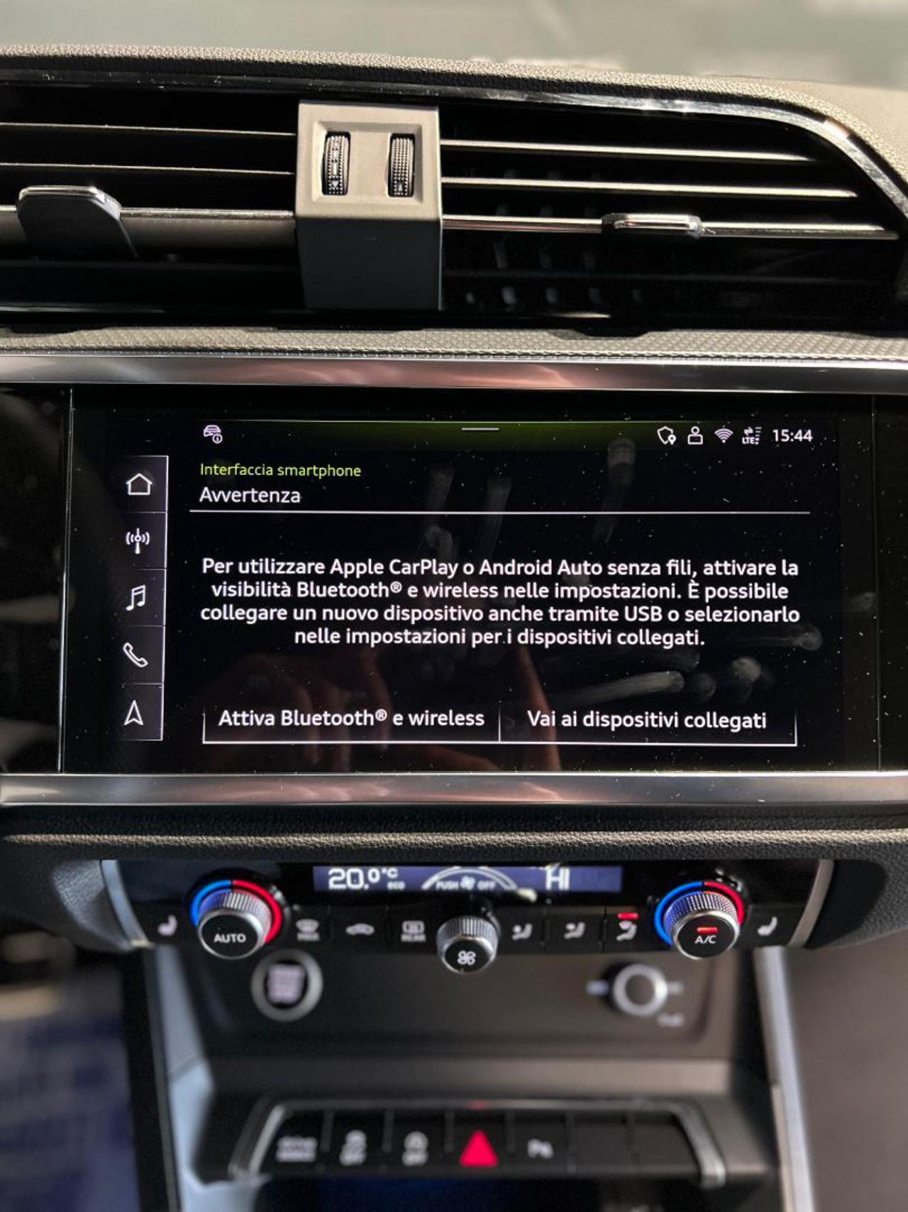 AUDI Q3 35 TDI S tronic Identity Black - 12