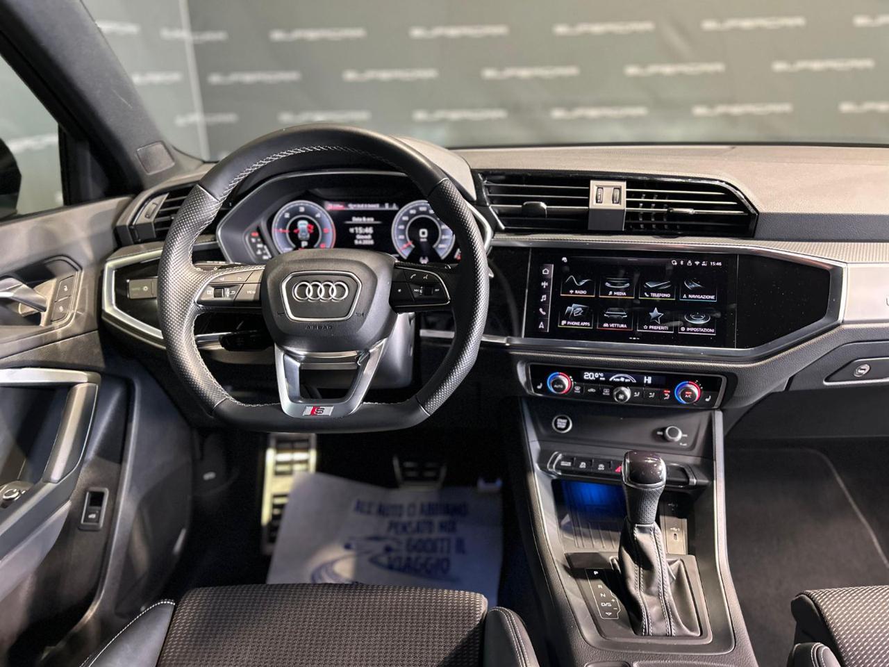 AUDI Q3 35 TDI S tronic Identity Black - 9