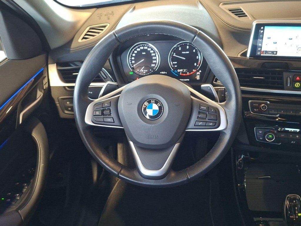 BMW X1 xDrive18d xLine Plus - 12