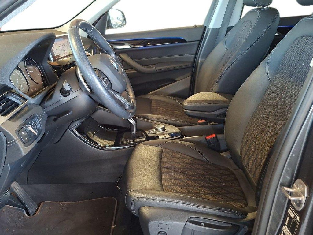 BMW X1 xDrive18d xLine Plus - 9