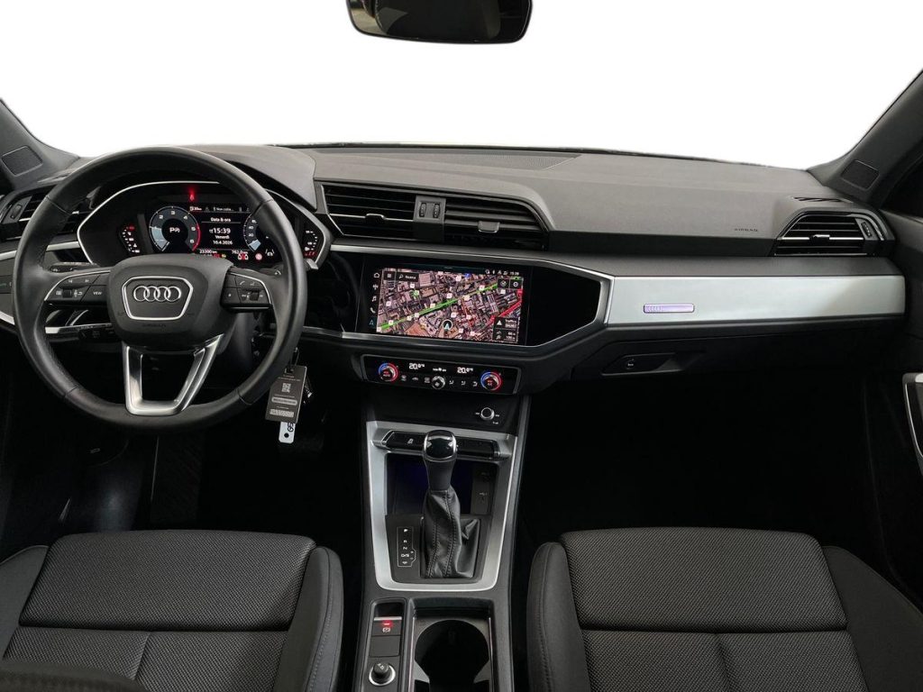 AUDI Q3 35 TDI S tronic Identity Black - 9