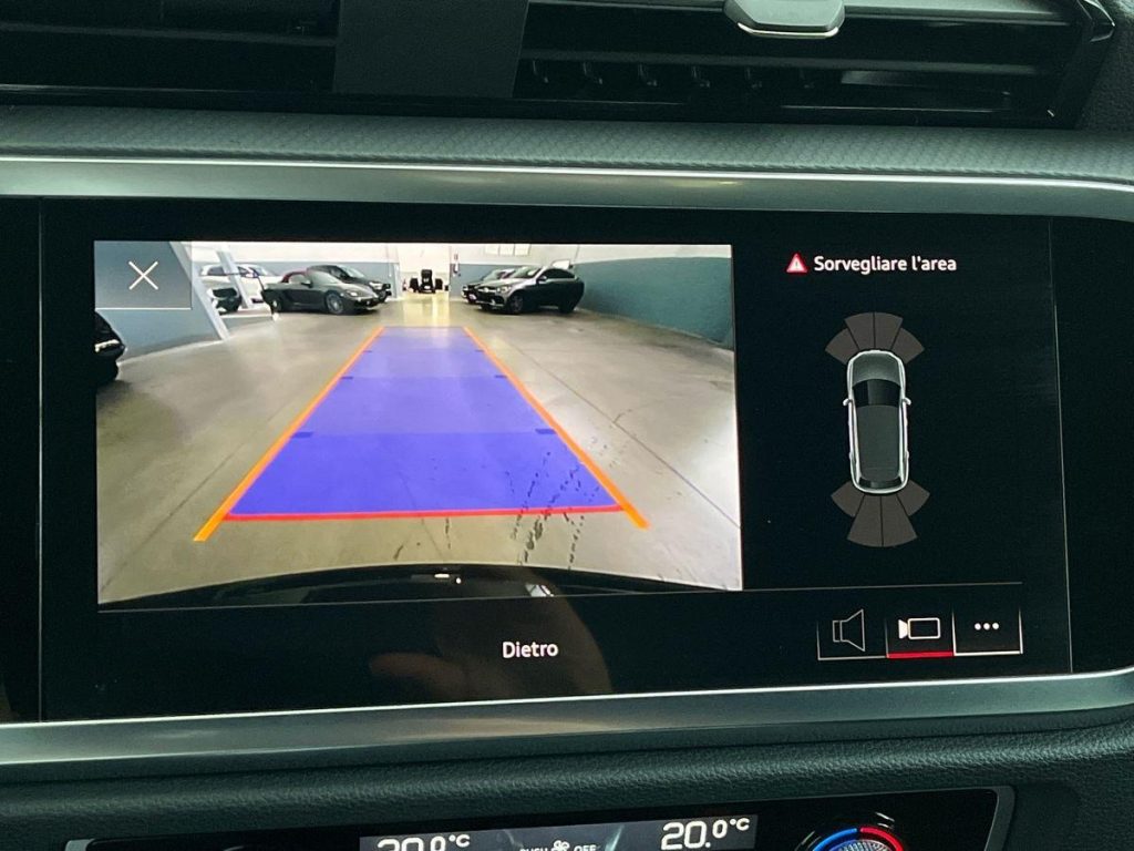 AUDI Q3 35 TDI S tronic Identity Black - 12