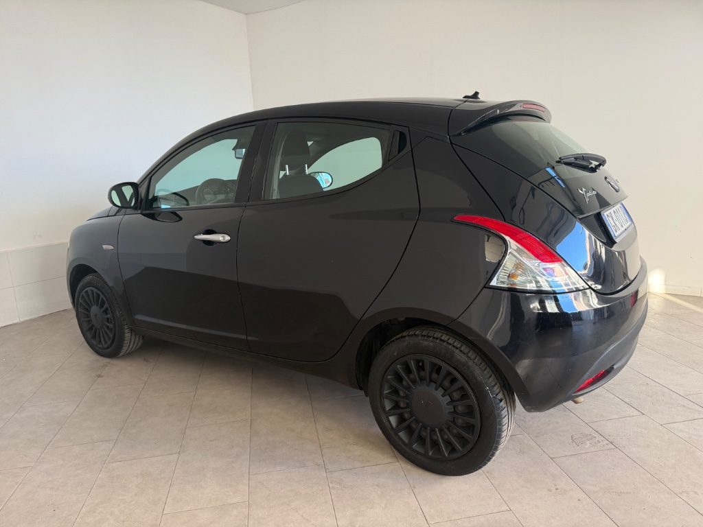 LANCIA Ypsilon 1.0 FireFly 5 porte S&S Hybrid Ecochic A. Ferretti - 3