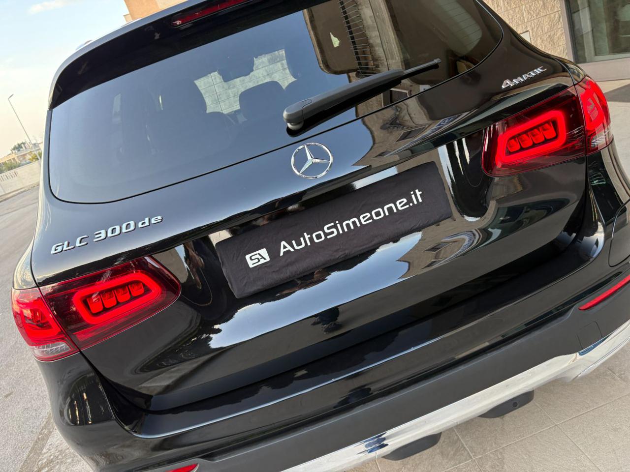 MERCEDES-BENZ GLC 300 de 4Matic EQ-Power Sport Plug-in. - 37