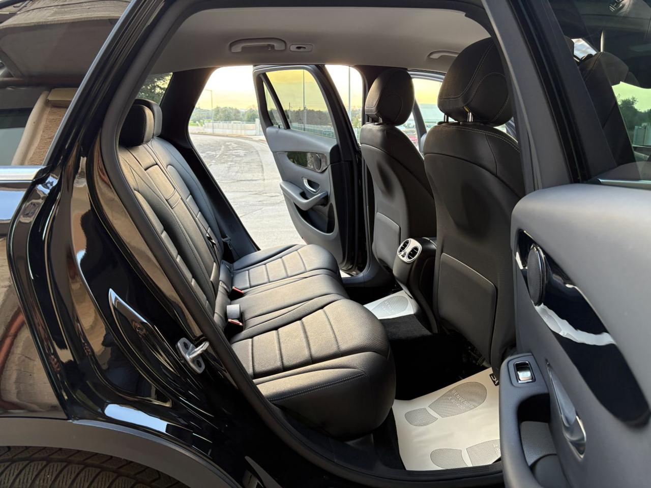 MERCEDES-BENZ GLC 300 de 4Matic EQ-Power Sport Plug-in. - 11