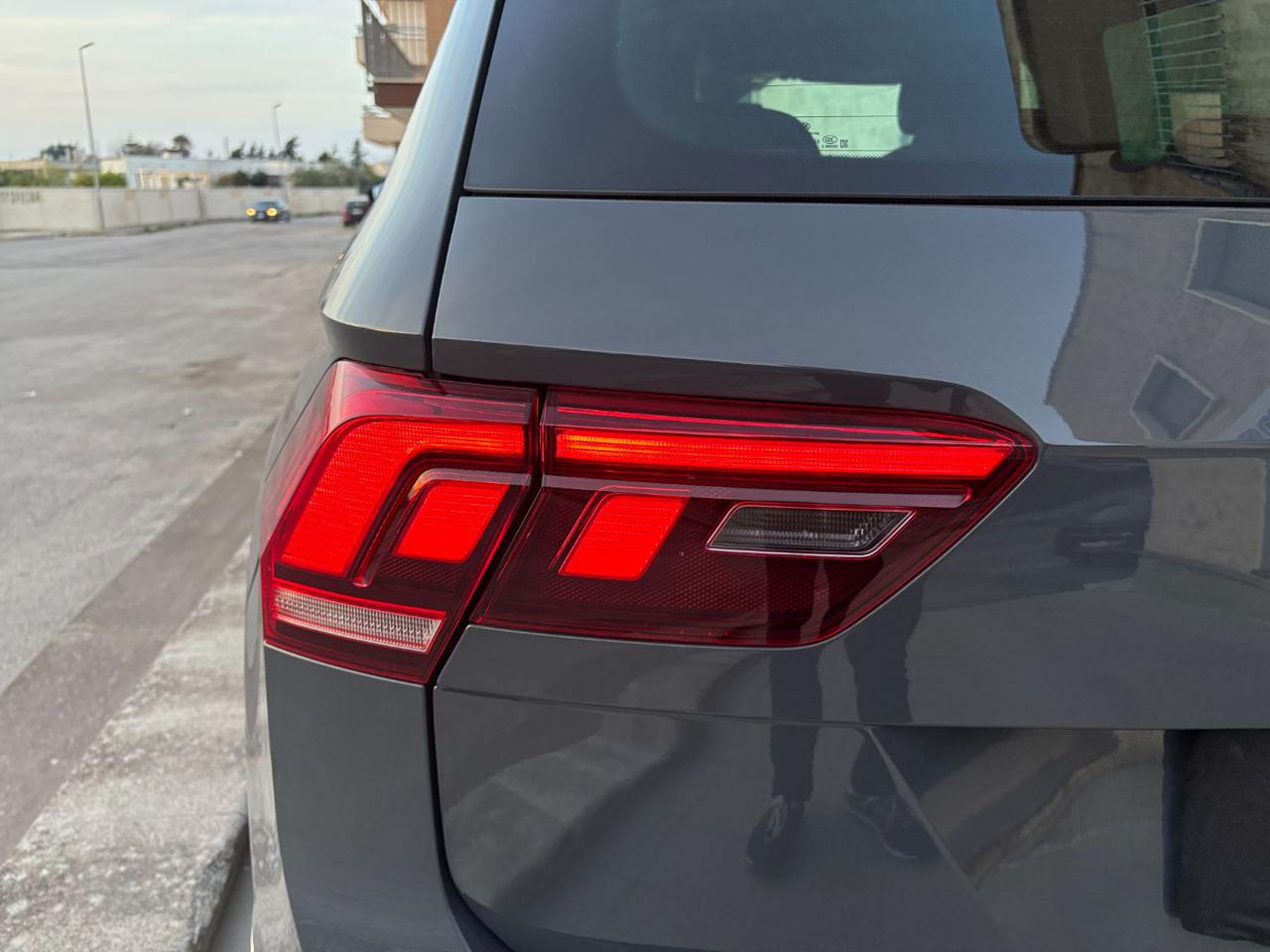 VOLKSWAGEN Tiguan 2.0 TDI 150 CV SCR DSG Life - 27