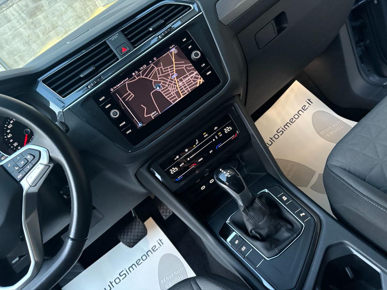 VOLKSWAGEN Tiguan 2.0 TDI 150 CV SCR DSG Life - 31