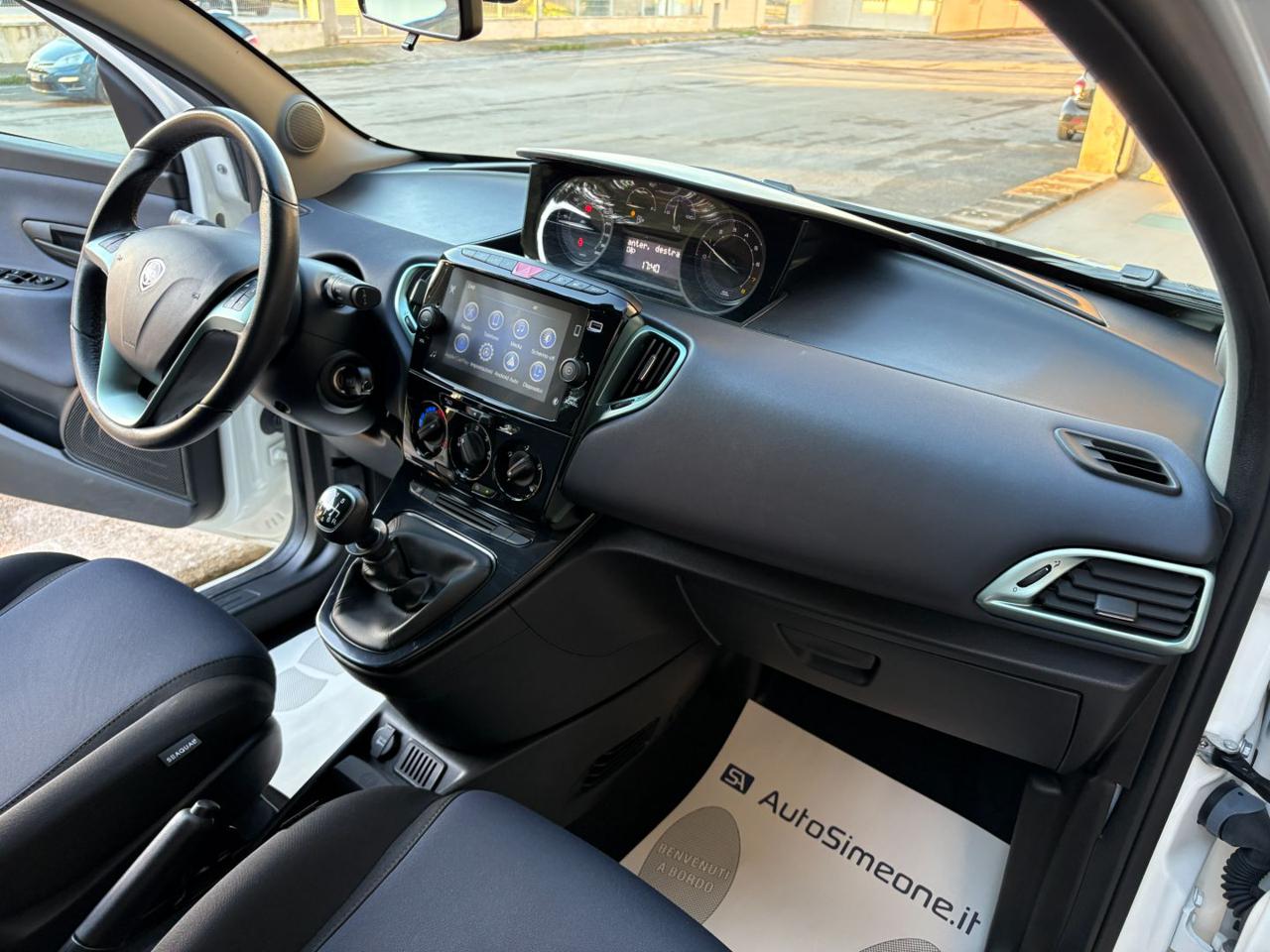 LANCIA Ypsilon 1.0 FireFly 5 porte S&S Hybrid Gold 5 posti. - 13