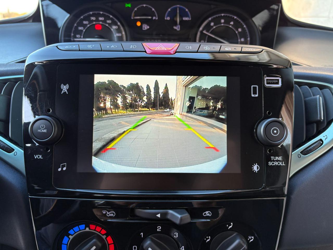 LANCIA Ypsilon 1.0 FireFly 5 porte S&S Hybrid Gold 5 posti. - 14