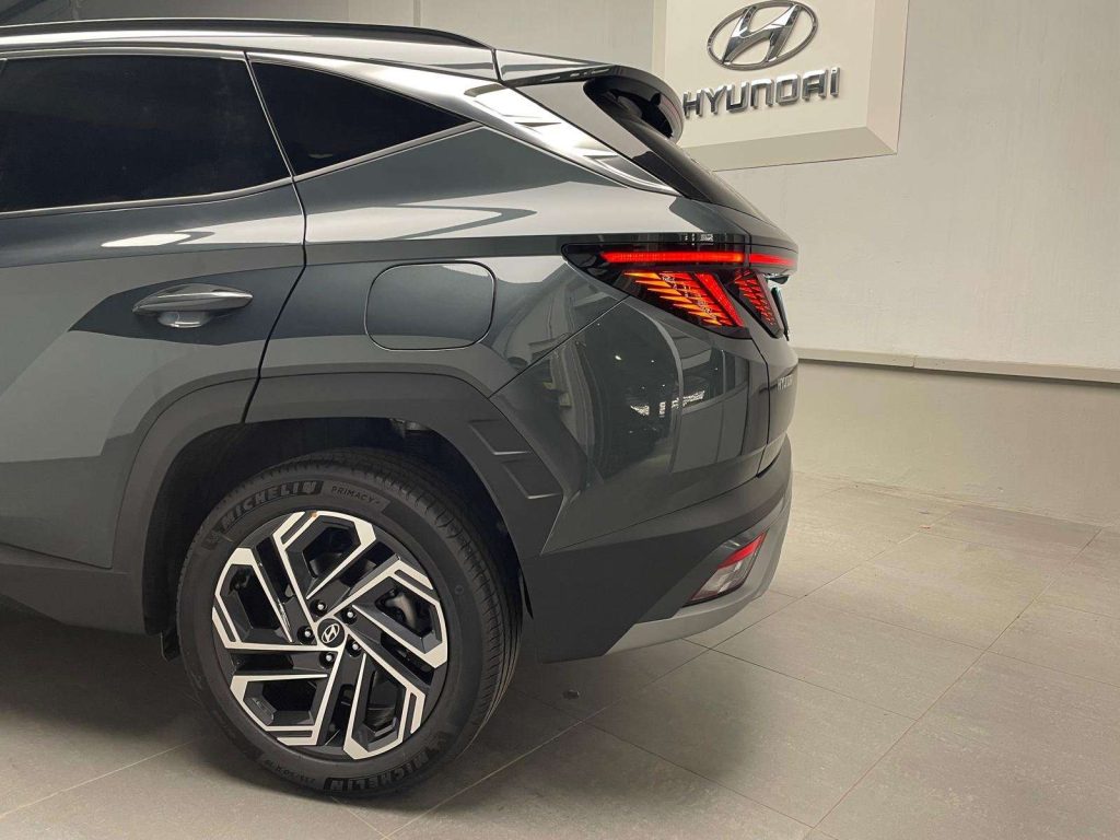HYUNDAI Tucson 1.6 hev Exellence 2wd auto-KM ZERO 11/25 PROMO 48