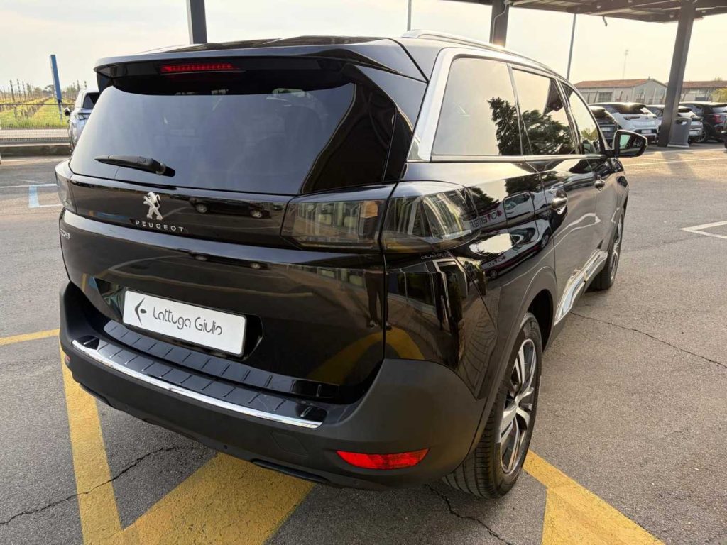 PEUGEOT 5008 BlueHDi 130 S&S EAT8 Allure Pack - 6