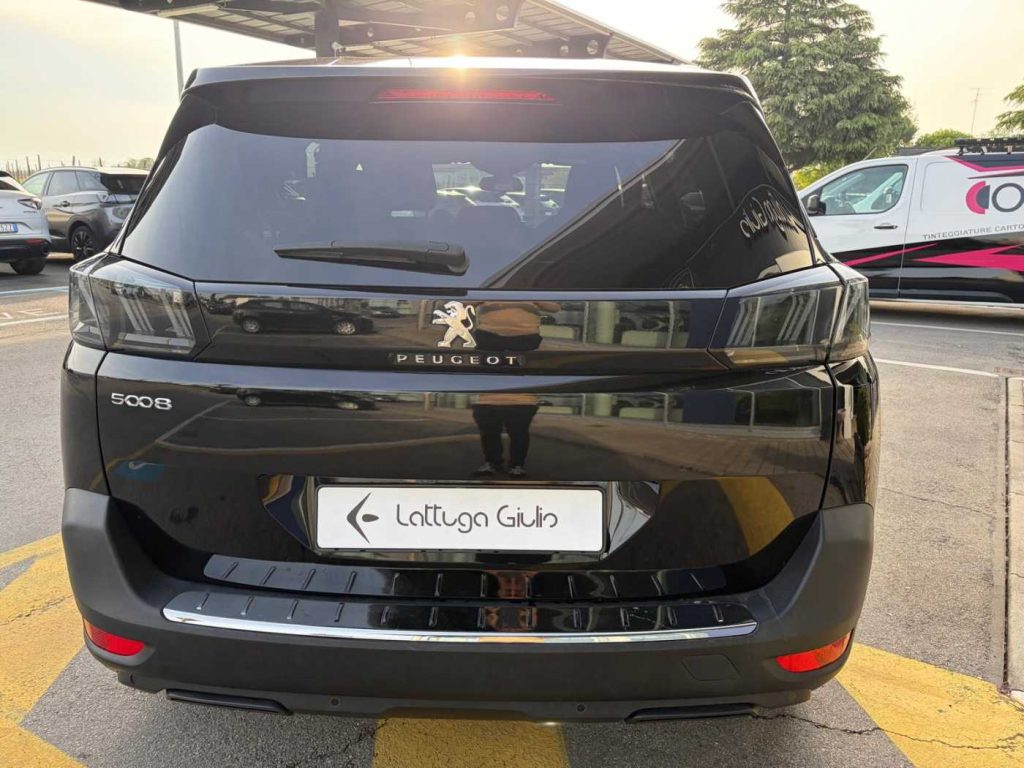 PEUGEOT 5008 BlueHDi 130 S&S EAT8 Allure Pack - 7