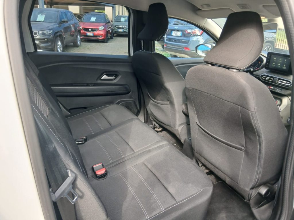 DACIA Jogger 1.0 TCe GPL 100 CV 7 posti Extreme - 16