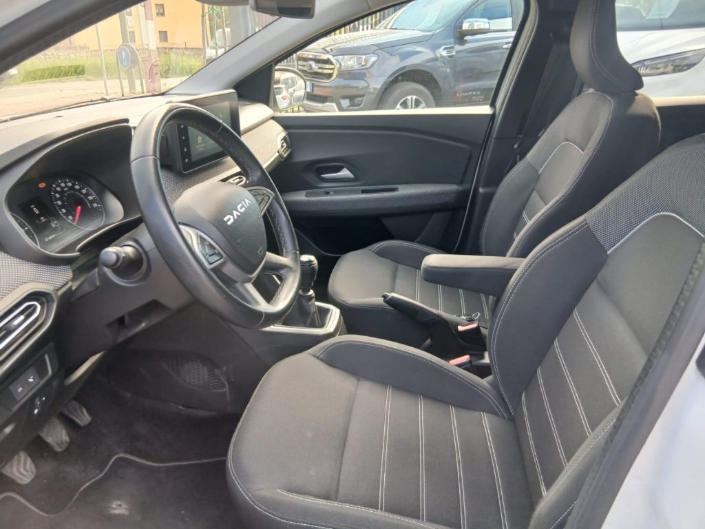 DACIA Jogger 1.0 TCe GPL 100 CV 7 posti Extreme - 12