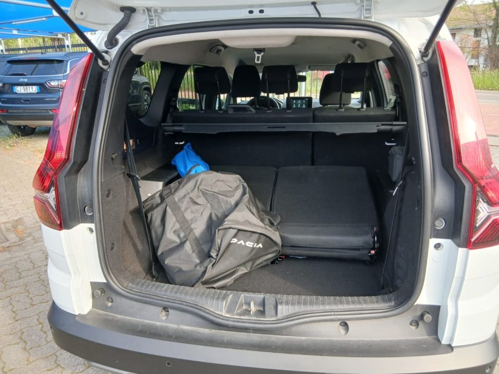 DACIA Jogger 1.0 TCe GPL 100 CV 7 posti Extreme - 11
