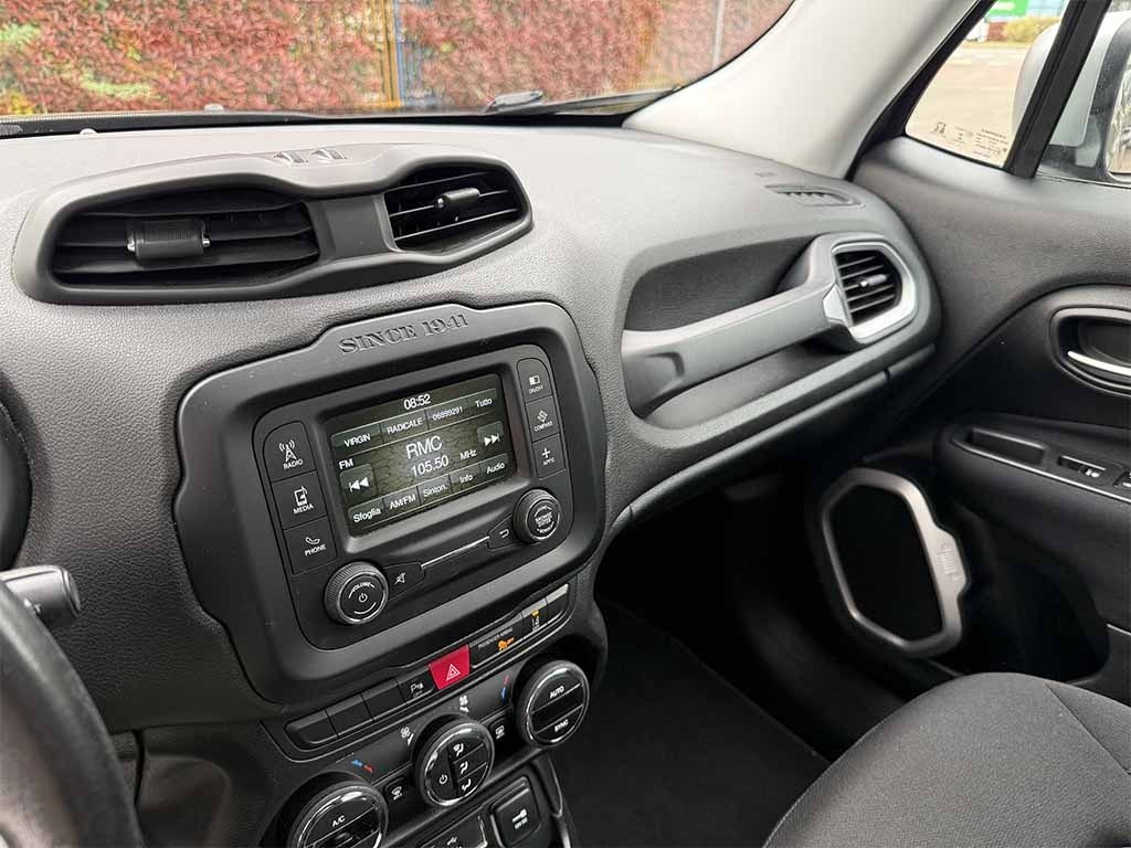 JEEP Renegade Limited 4wd GANCIO TRAINO TETTO PANORAMICO - 14