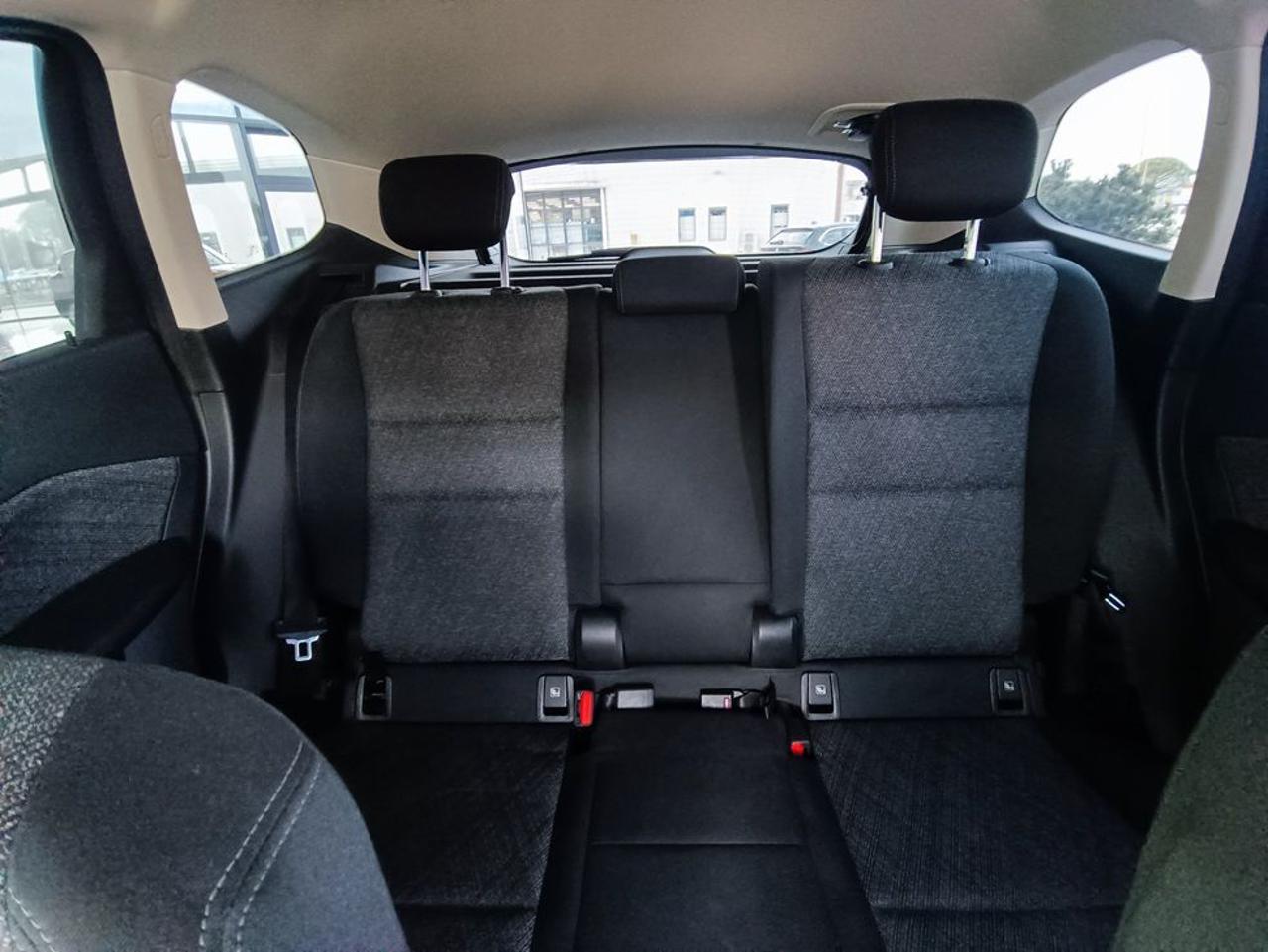 BMW X1 sDrive 18i - 8