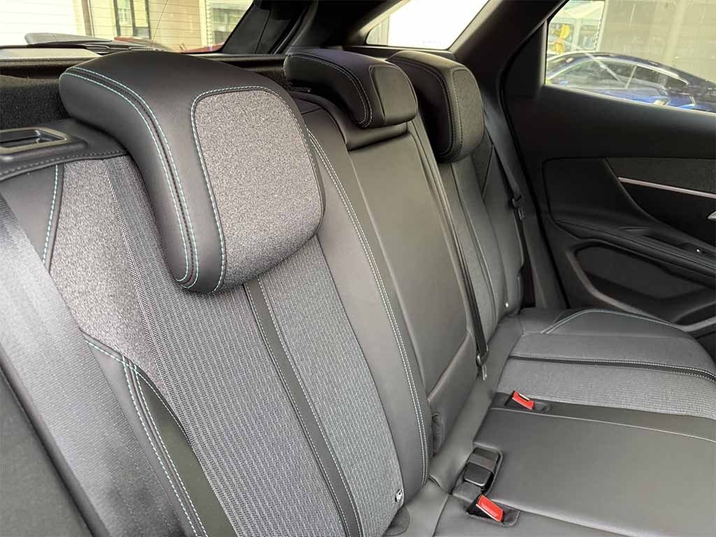 PEUGEOT 3008 Allure PREZZO REALE NESSUN OBBLIGO DI FINANZIAMENT - 27