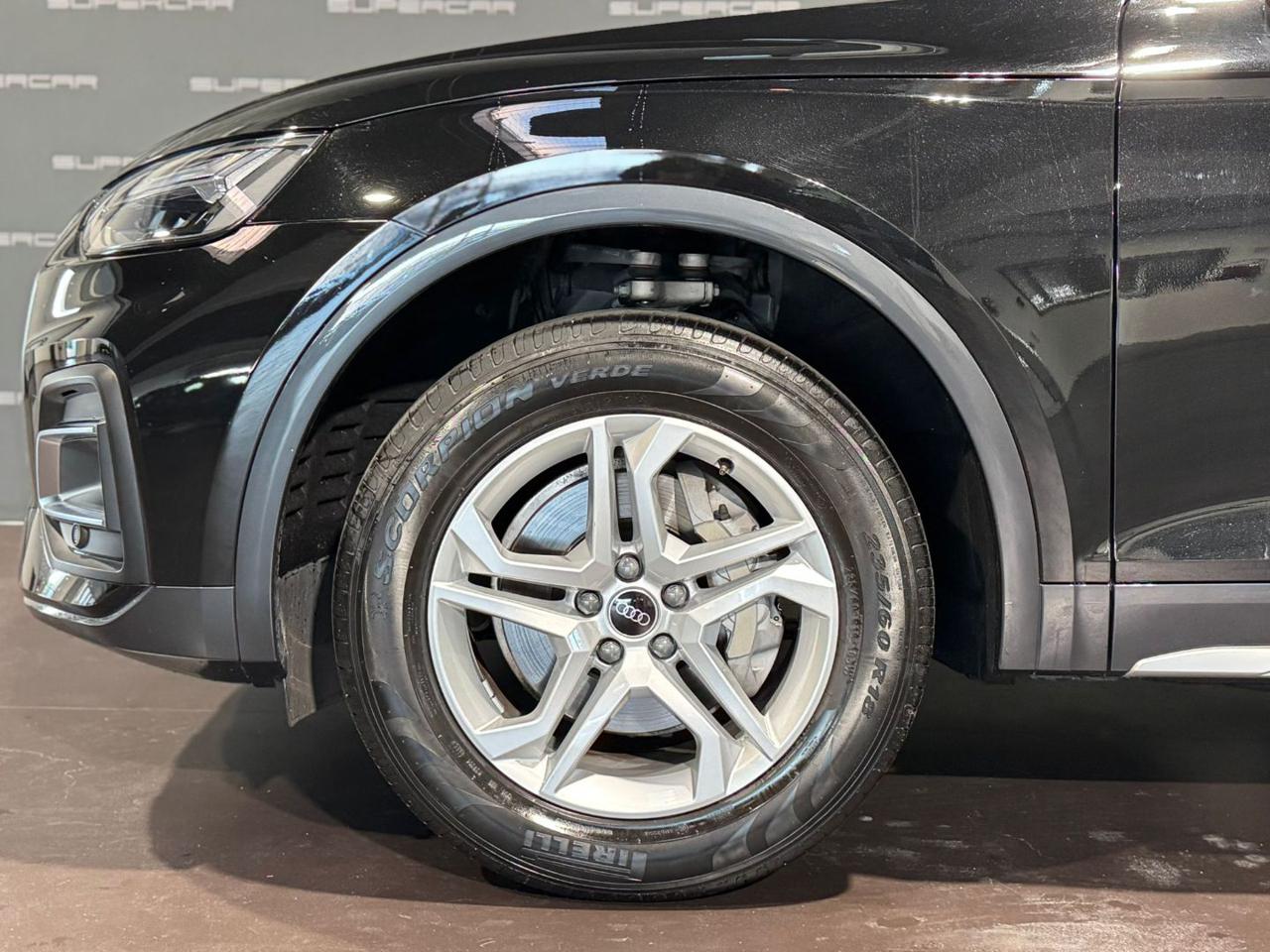 AUDI Q5 40 TDI 204 CV quattro S tronic Business Advanced - 8