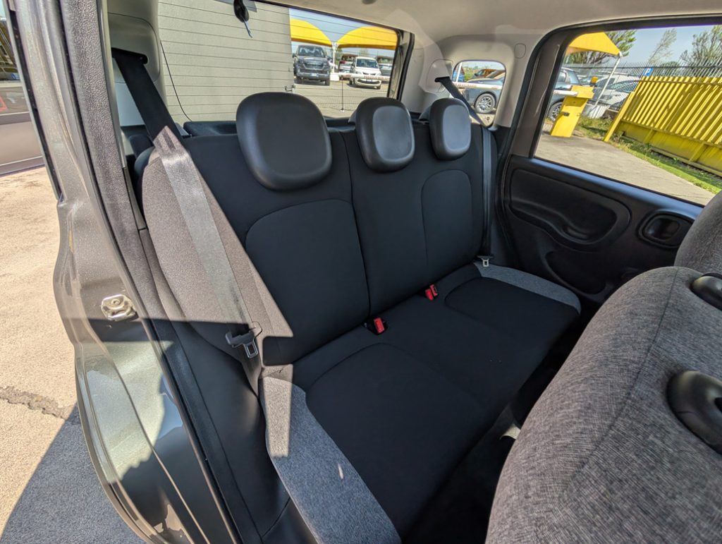 FIAT Panda 1.0 Hybrid City Life 5 POSTI RADIO TOUCH - 23