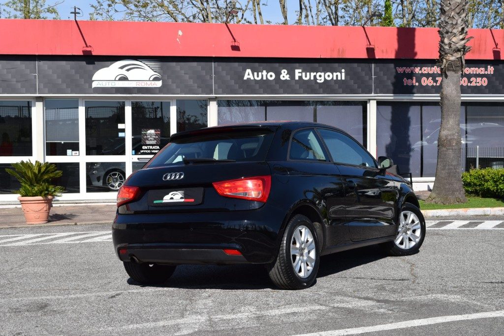 AUDI A1 1.2 TFSI S line edition 86CV - 4