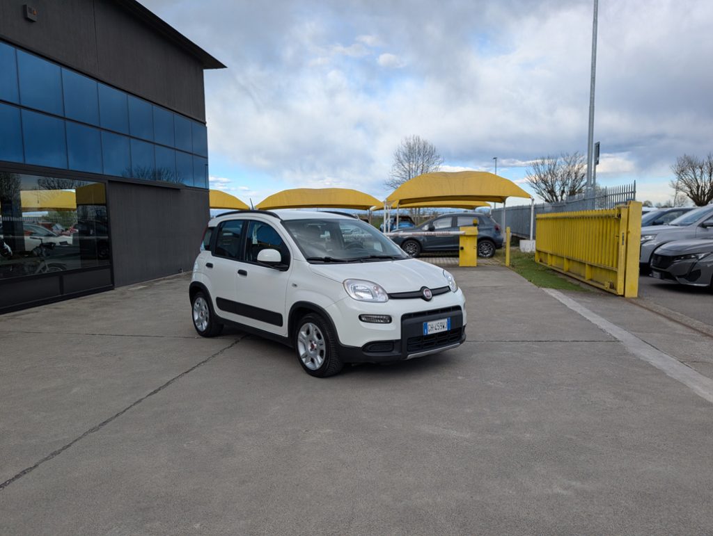 FIAT Panda 1.0 FireFly S&S Hybrid City Life OK NEOPATENTATI - 3