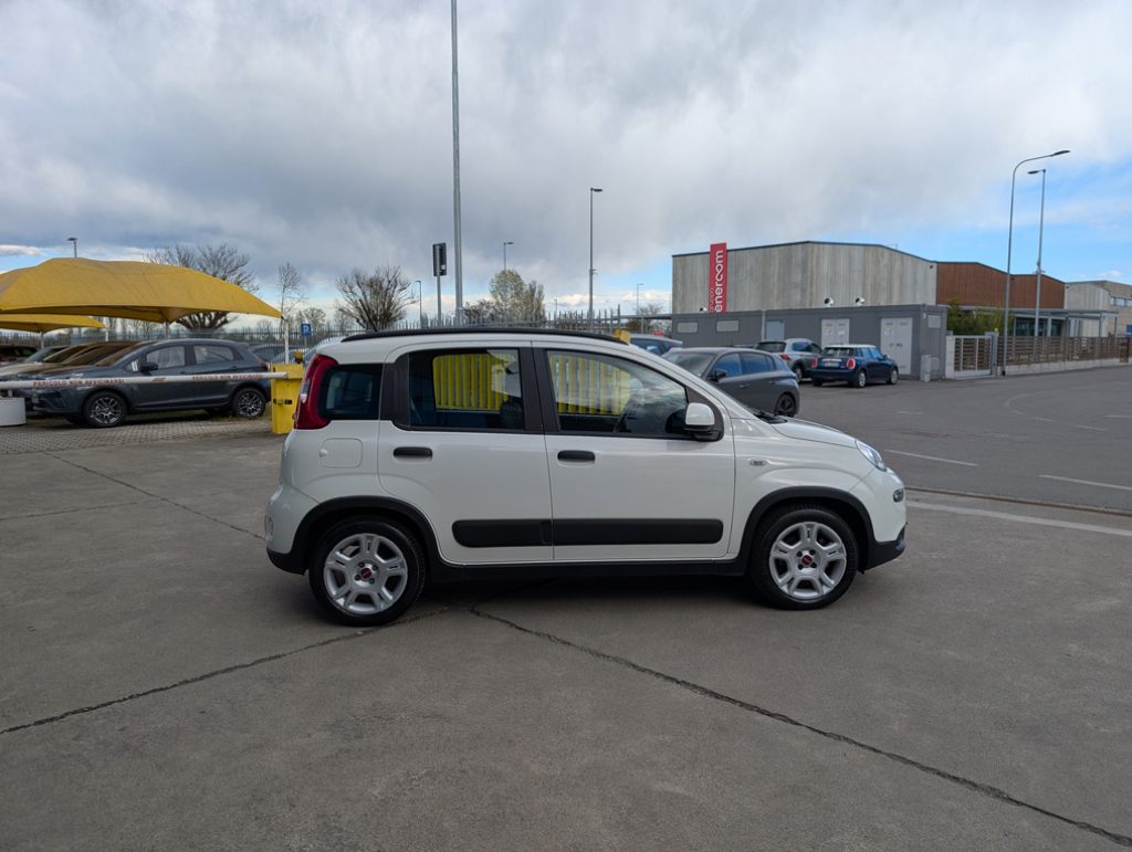 FIAT Panda 1.0 FireFly S&S Hybrid City Life OK NEOPATENTATI - 4