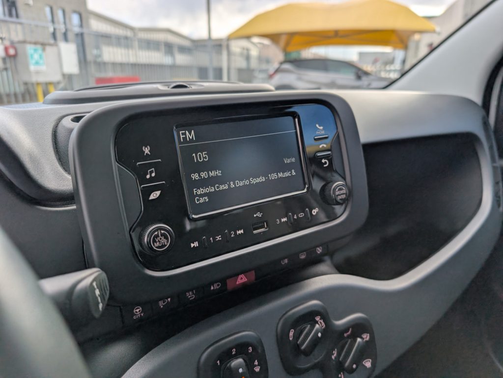 FIAT Panda 1.0 FireFly S&S Hybrid City Life OK NEOPATENTATI - 13