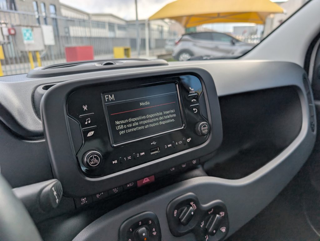 FIAT Panda 1.0 FireFly S&S Hybrid City Life OK NEOPATENTATI - 14