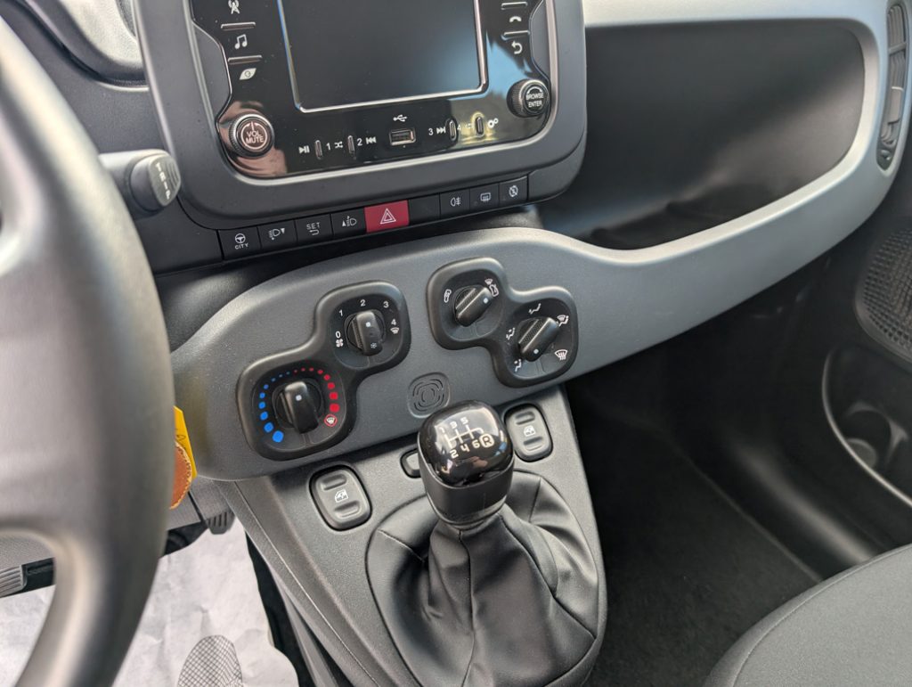 FIAT Panda 1.0 FireFly S&S Hybrid City Life OK NEOPATENTATI - 25