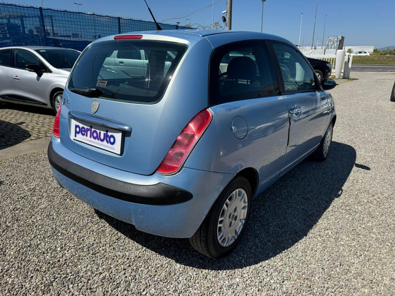 LANCIA Ypsilon 1.2 16V Platino - 5