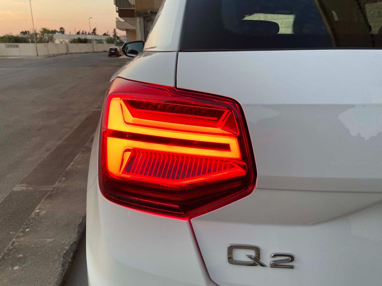 AUDI Q2 35 2.0 TDI quattro S tronic Admired VIRTUAL - 35