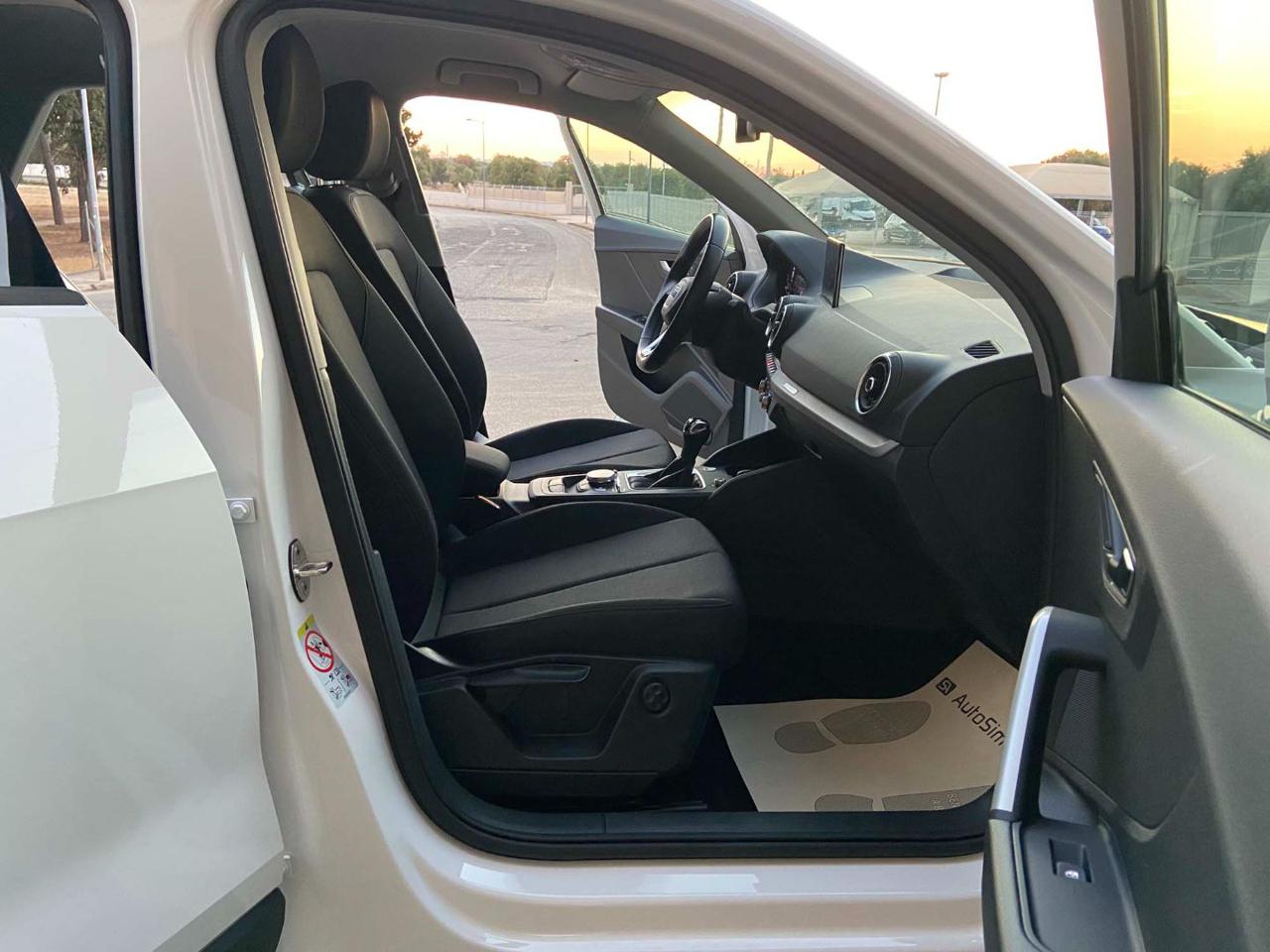 AUDI Q2 35 2.0 TDI quattro S tronic Admired VIRTUAL - 9