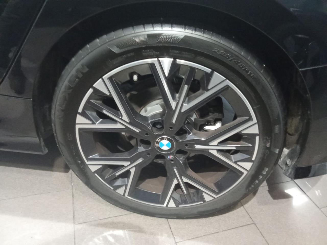 BMW 120 48V MSport Tetto Aprible - 4