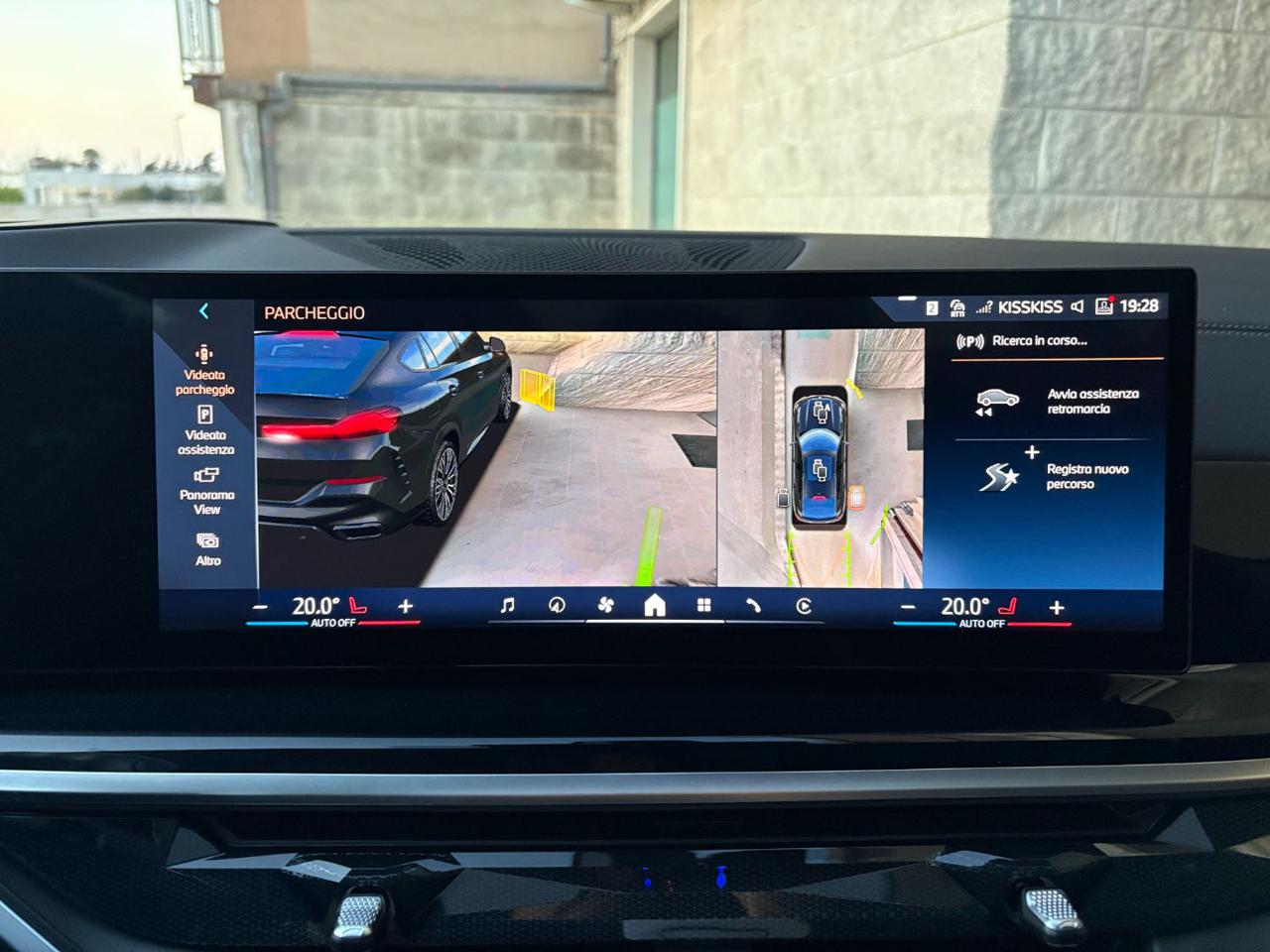 BMW X6 xDrive40i 48V Msport Pro TETTO-HARMAN KARDON-DVD. - 43