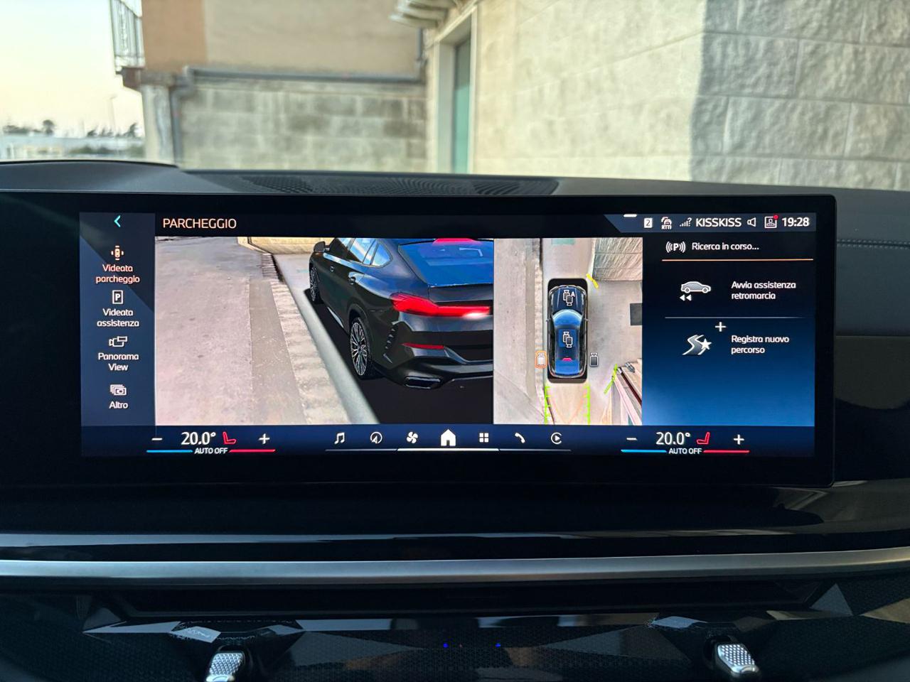 BMW X6 xDrive40i 48V Msport Pro TETTO-HARMAN KARDON-DVD. - 44