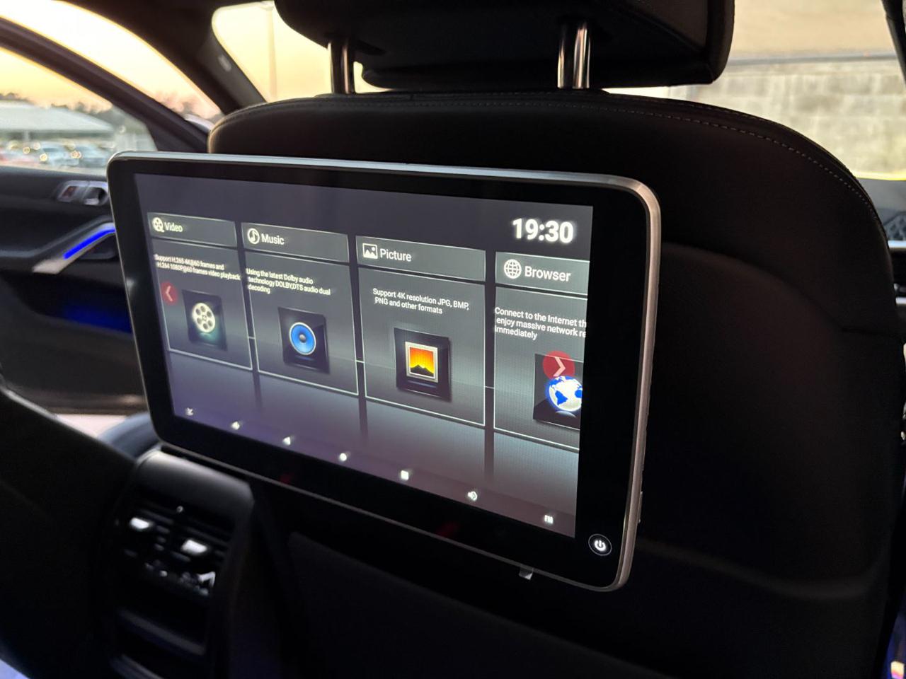 BMW X6 xDrive40i 48V Msport Pro TETTO-HARMAN KARDON-DVD. - 27