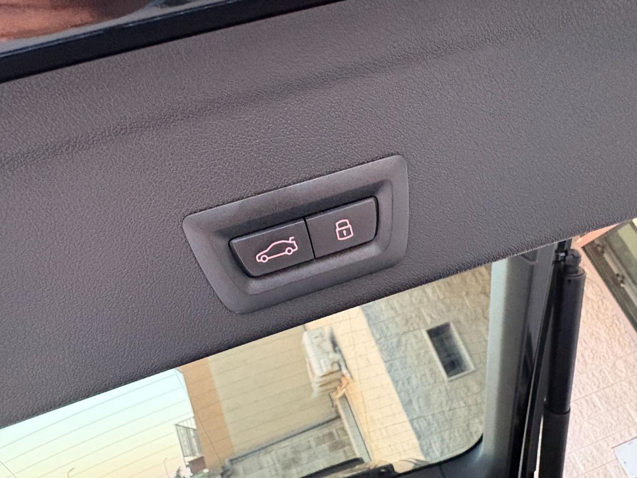 BMW X6 xDrive40i 48V Msport Pro TETTO-HARMAN KARDON-DVD. - 63