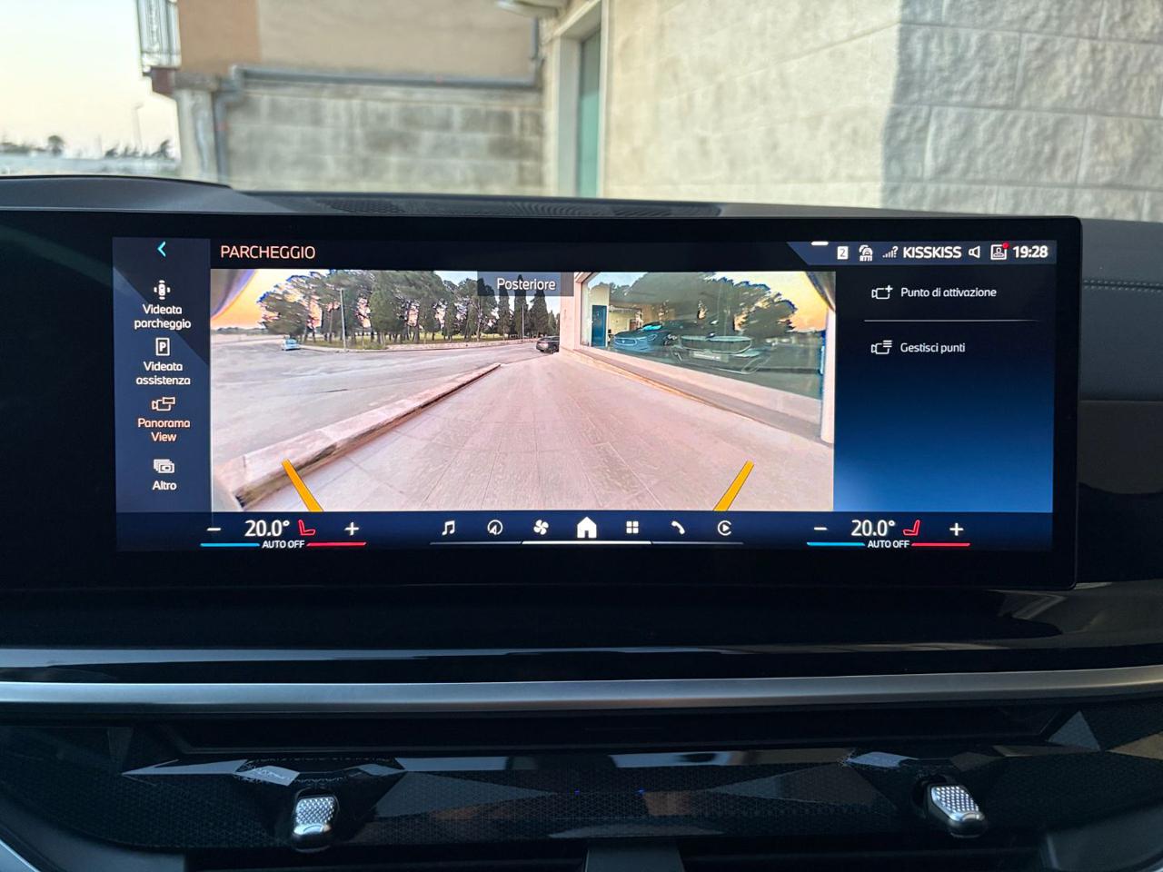 BMW X6 xDrive40i 48V Msport Pro TETTO-HARMAN KARDON-DVD. - 46