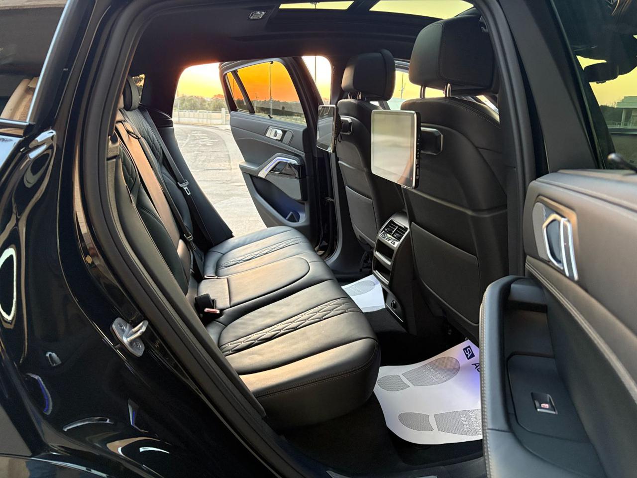 BMW X6 xDrive40i 48V Msport Pro TETTO-HARMAN KARDON-DVD. - 14