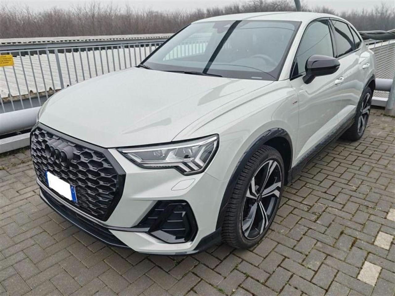 AUDI Q3 SPB Sportback 40 TDI quattro S tronic S line Plus - 2