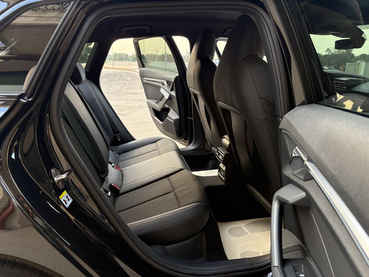 AUDI A3 SPB SPORTBACK 35 TDI S tronic S line edition - 11