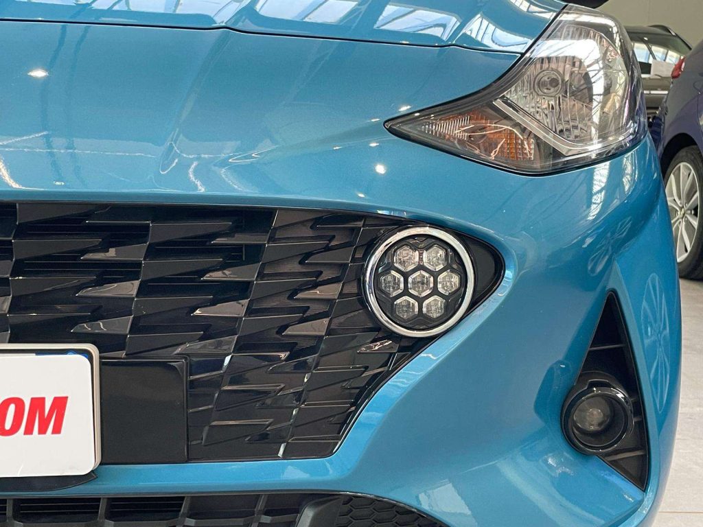 HYUNDAI i10 i10 III 2020 1.0 mpi Tech Connect Pack / Infotainm