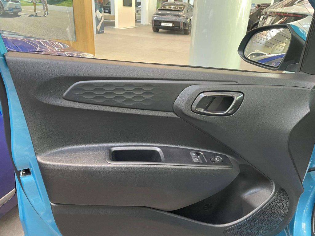 HYUNDAI i10 i10 III 2020 1.0 mpi Tech Connect Pack / Infotainm