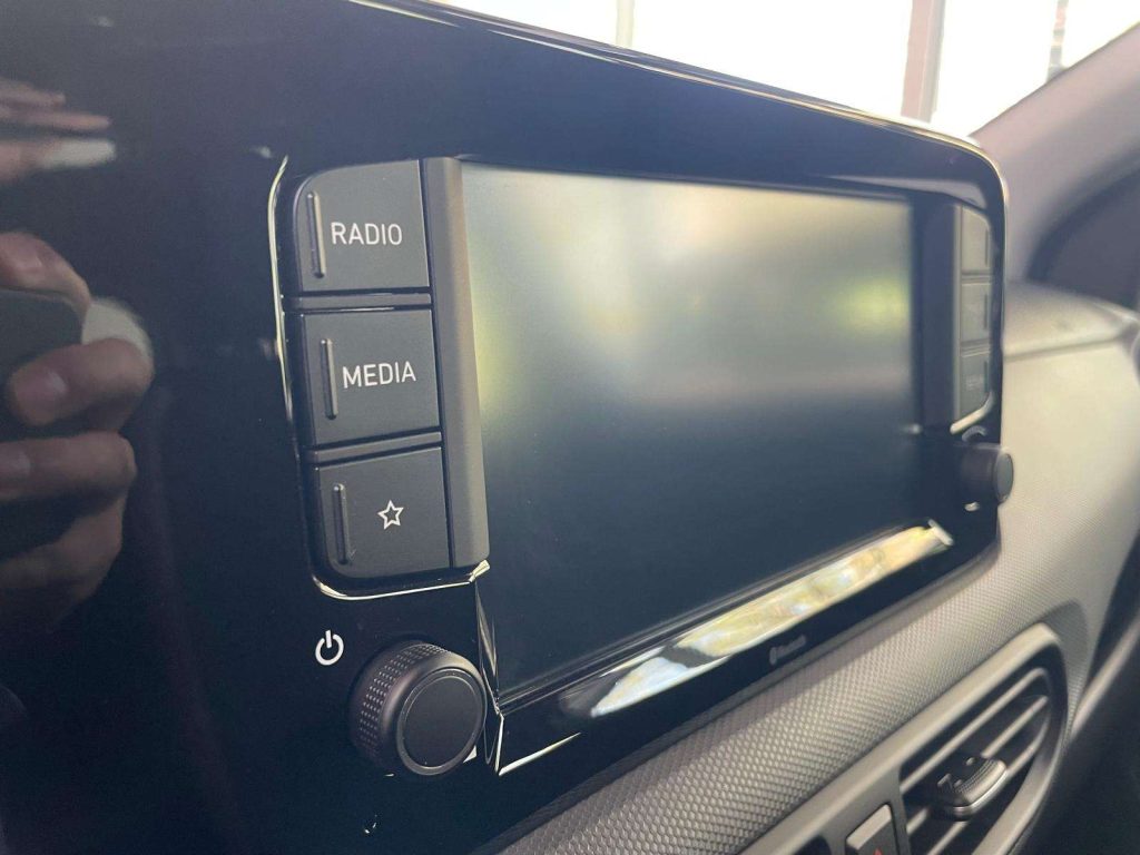 HYUNDAI i10 i10 III 2020 1.0 mpi Tech Connect Pack / Infotainm