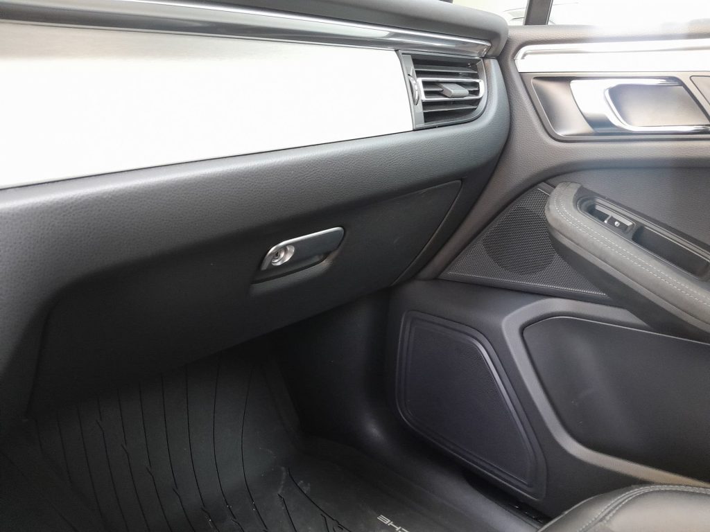 PORSCHE Macan 2.9 V6 GTS SOLO 20.000KM - 13