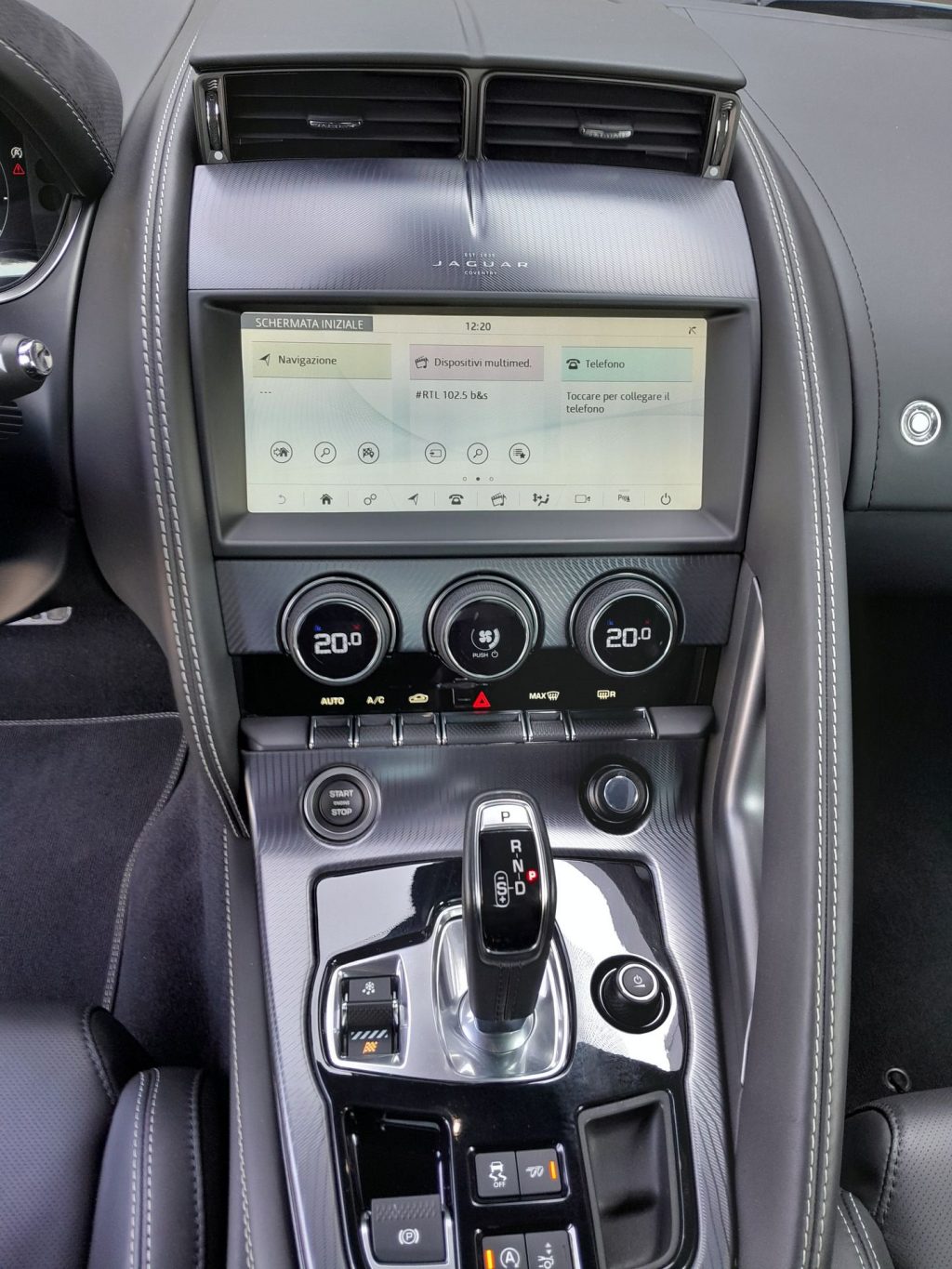 JAGUAR F-Type 2.0 P300CV RWD AUTO R-Dynamic - 13