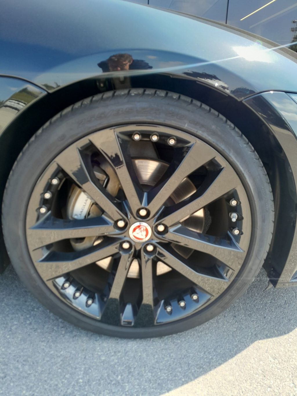 JAGUAR F-Type 2.0 P300CV RWD AUTO R-Dynamic - 21