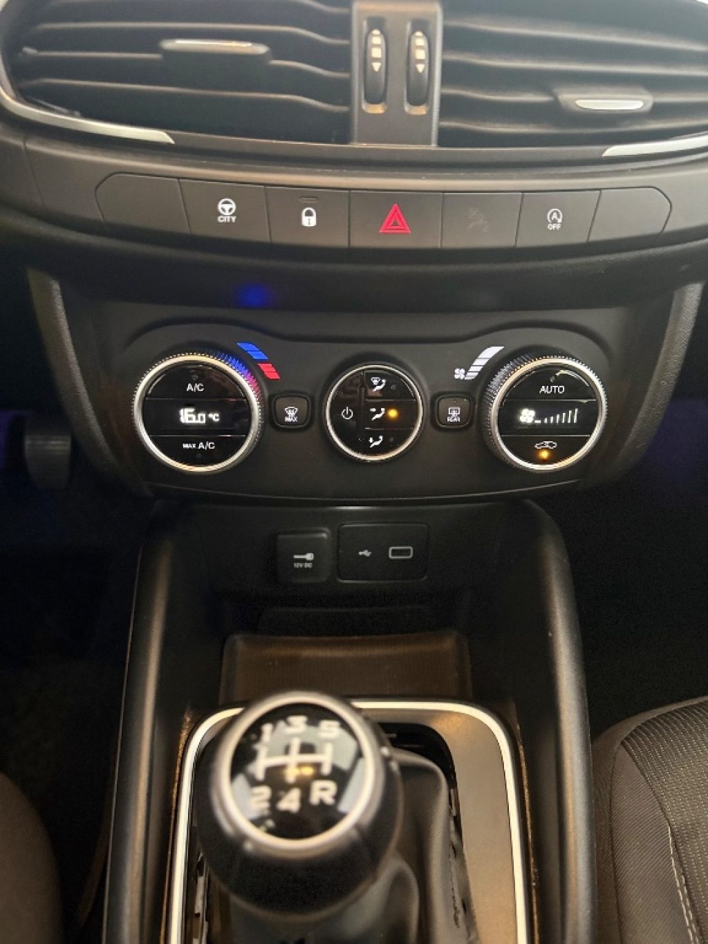 FIAT Tipo 1.0 5 porte - 17