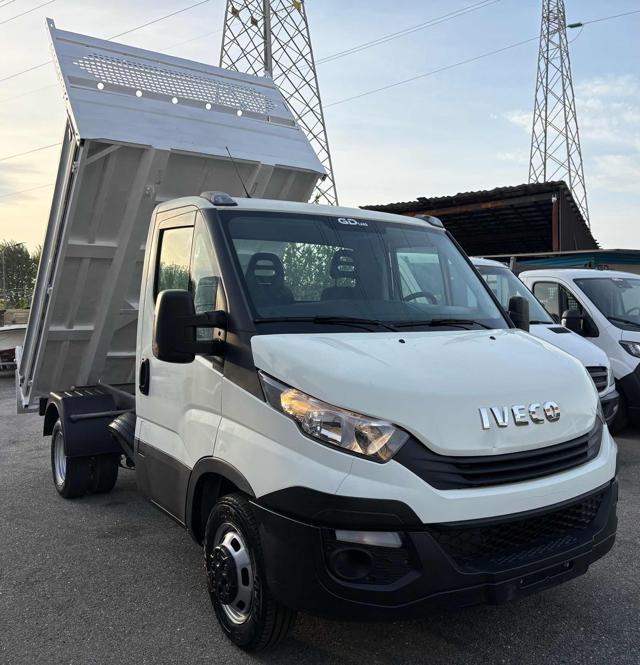 IVECO Daily Bianco pastello
